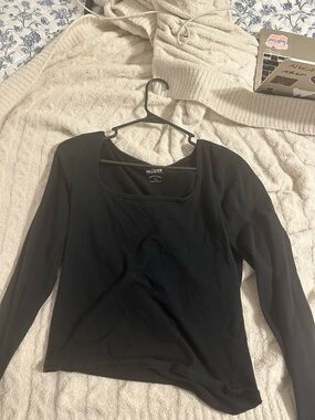 Hollister Black Long-Sleeve Square Neck Tee